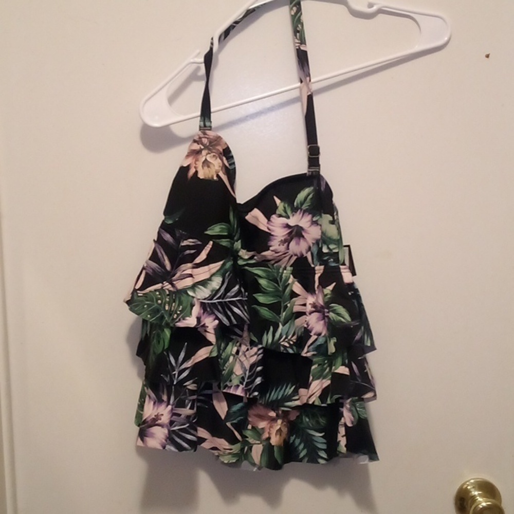 NWT - Island Escape Tiered Ruffled Tankini Swim Bathing Suit Top - Size 6
